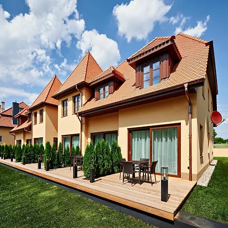 In Wendorf Nahe Winstongolf Platz * Musselmow