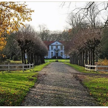 In Wendorf Nahe Winstongolf Platz Lägenhet